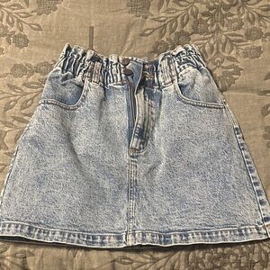 Abercrombie & Fitch ultra high rise denim skirt - Size 29 (8) - like new!